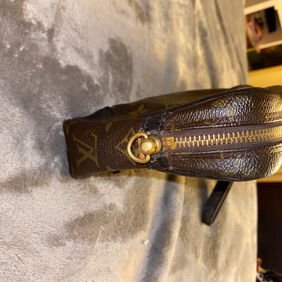 Authentic LOUIS VUITTON Monogram Marly Dragonne - Picture 11 of 15